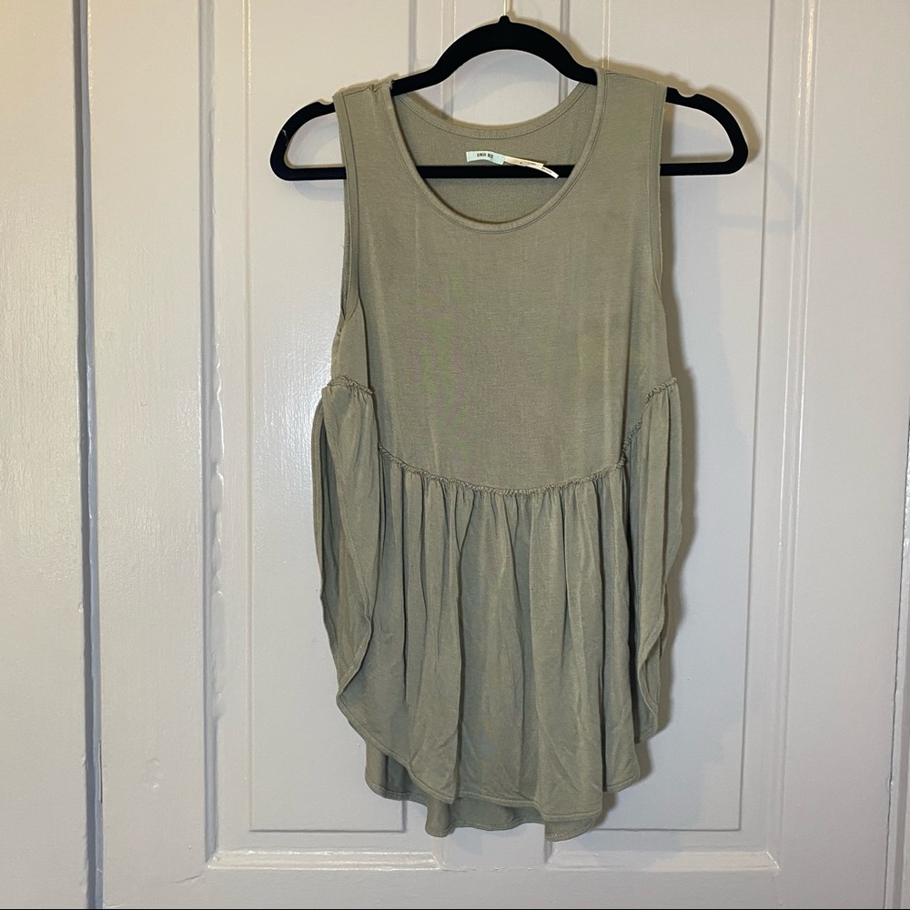 SILD! Urban Outfitters Kimchi Blue Flowy Tunic